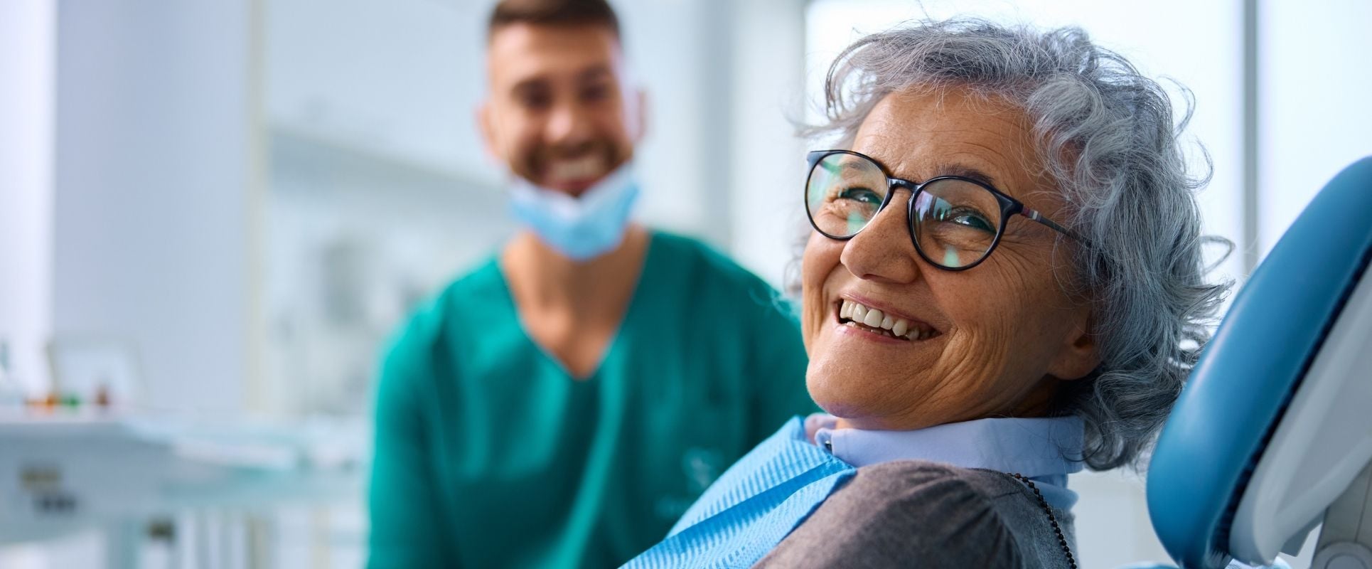Loan for dentists page main banner